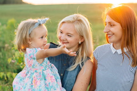 六个说谎的大学生